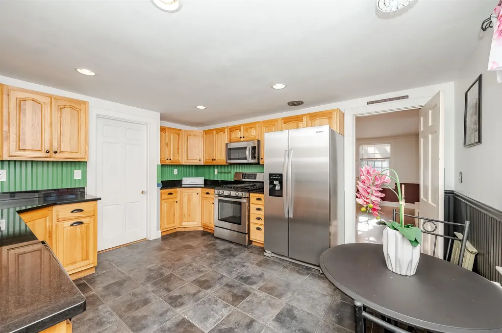 144 Rochester Hill Road Rochester NH 03867