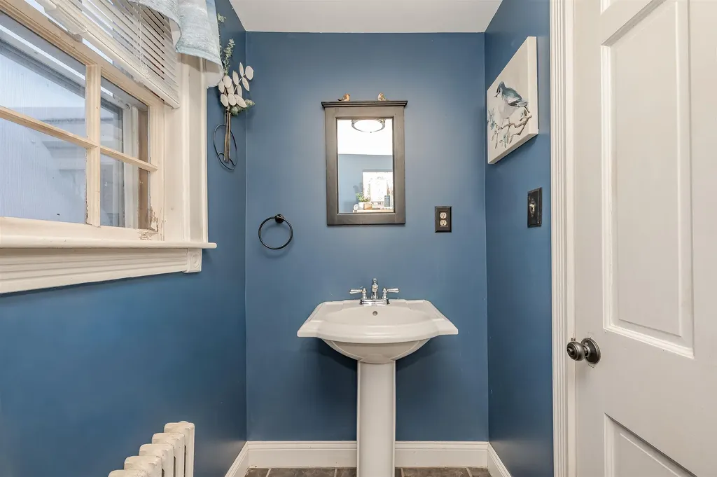 144 Rochester Hill Road Rochester NH 03867