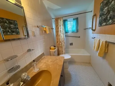 18 Gardner Bay Road Sunapee NH 03782