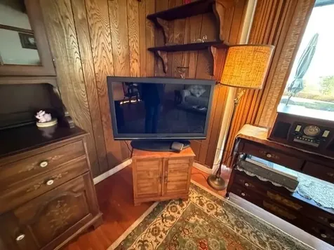 18 Gardner Bay Road Sunapee NH 03782