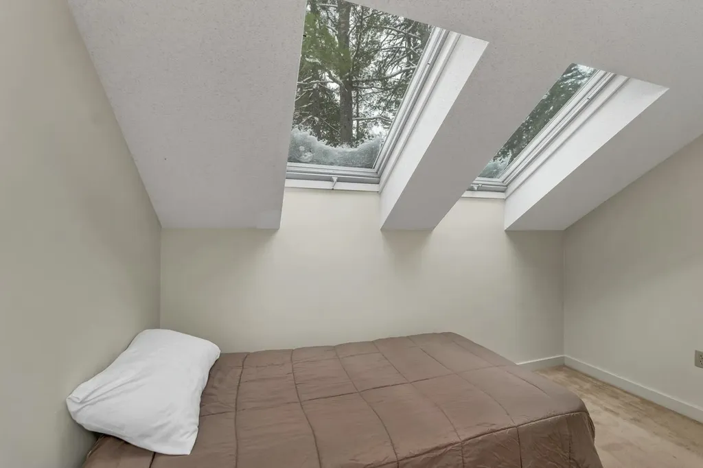 42 Point Breeze Road Wolfeboro NH 03894