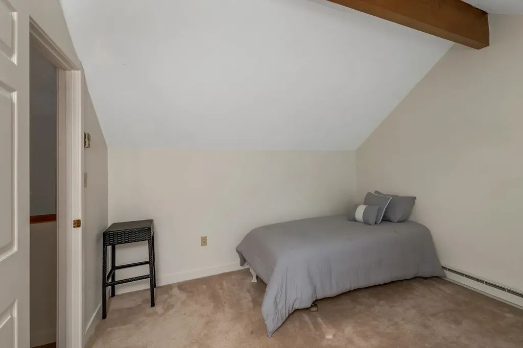 42 Point Breeze Road Wolfeboro NH 03894