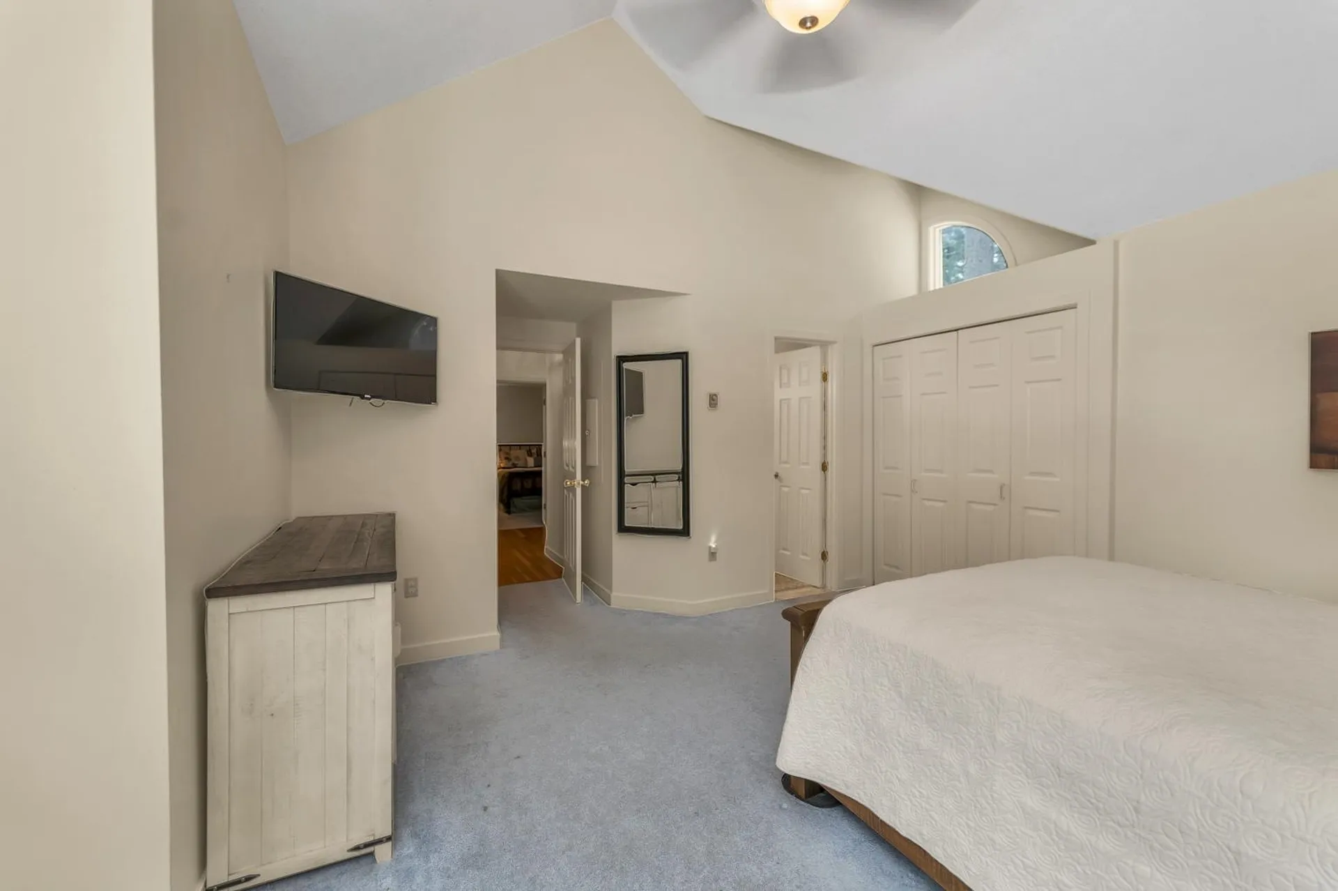 42 Point Breeze Road Wolfeboro NH 03894