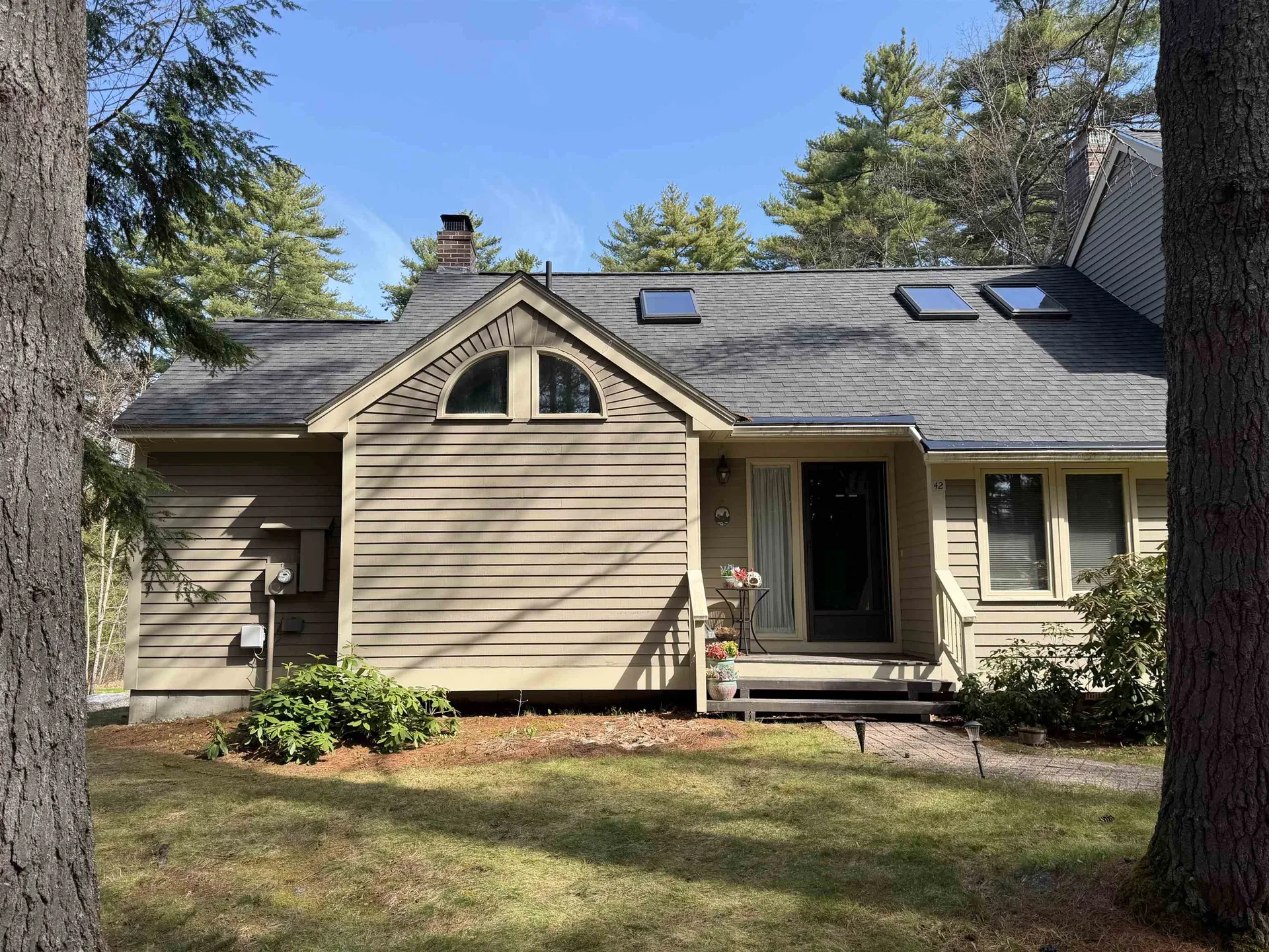 42 Point Breeze Road Wolfeboro NH 03894