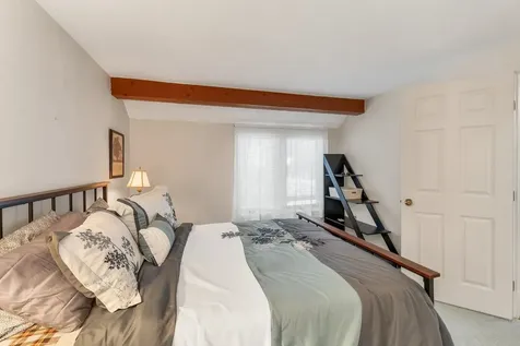 42 Point Breeze Road Wolfeboro NH 03894