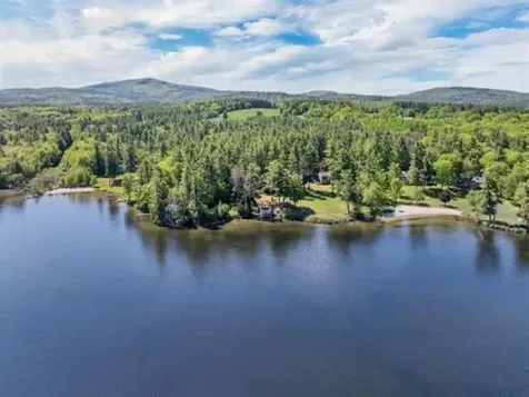 42 Point Breeze Road Wolfeboro NH 03894