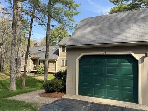 42 Point Breeze Road Wolfeboro NH 03894