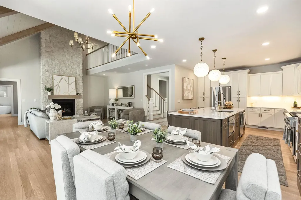 14 Overlook Circle Auburn NH 03032