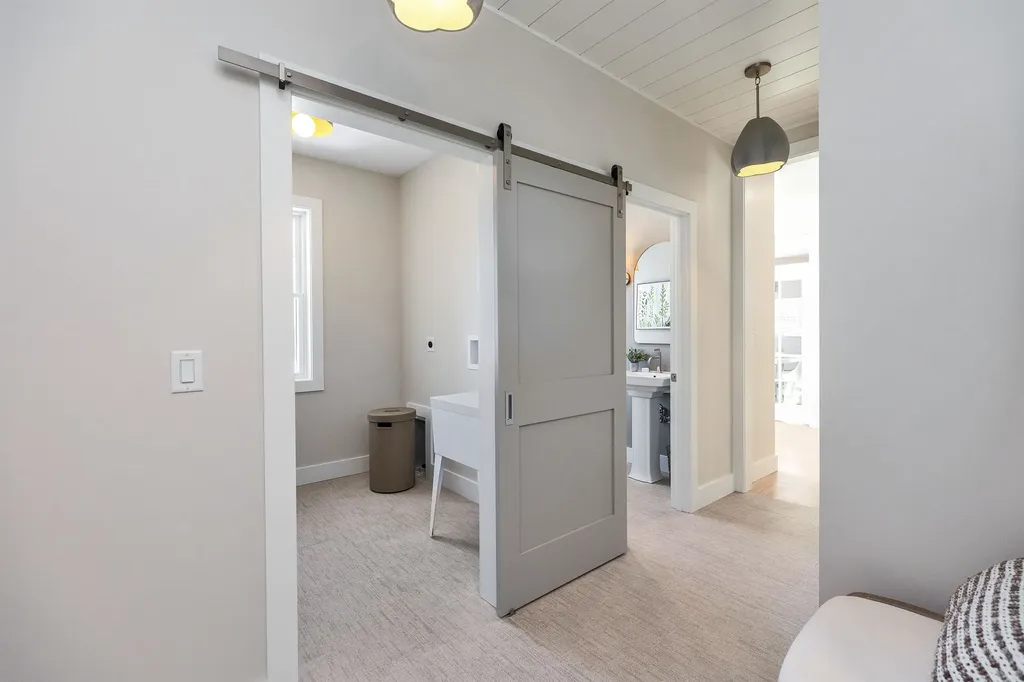 14 Overlook Circle Auburn NH 03032