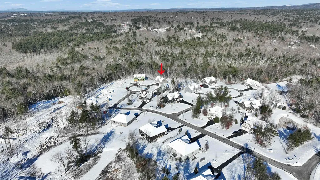 14 Overlook Circle Auburn NH 03032