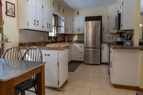 66 Roy Avenue Rutland Town VT 05701