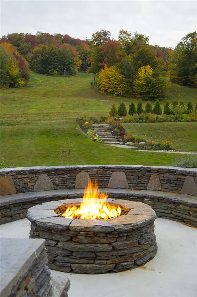 111, Qtr 1 89 Grand Summit Way Dover VT 05356