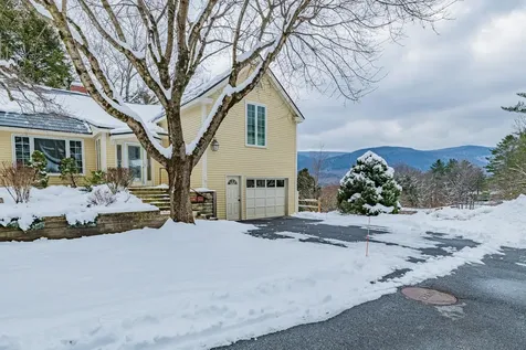 62 Owls Nest Circle Manchester VT 05254