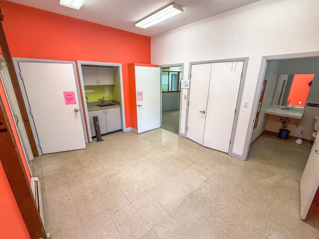 332 Route 113 Thetford VT 05043