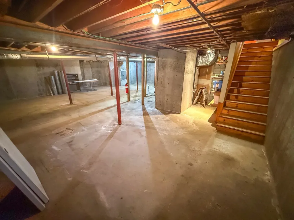 332 Route 113 Thetford VT 05043