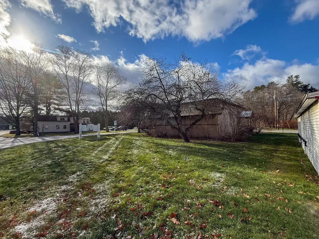 332 Route 113 Thetford VT 05043