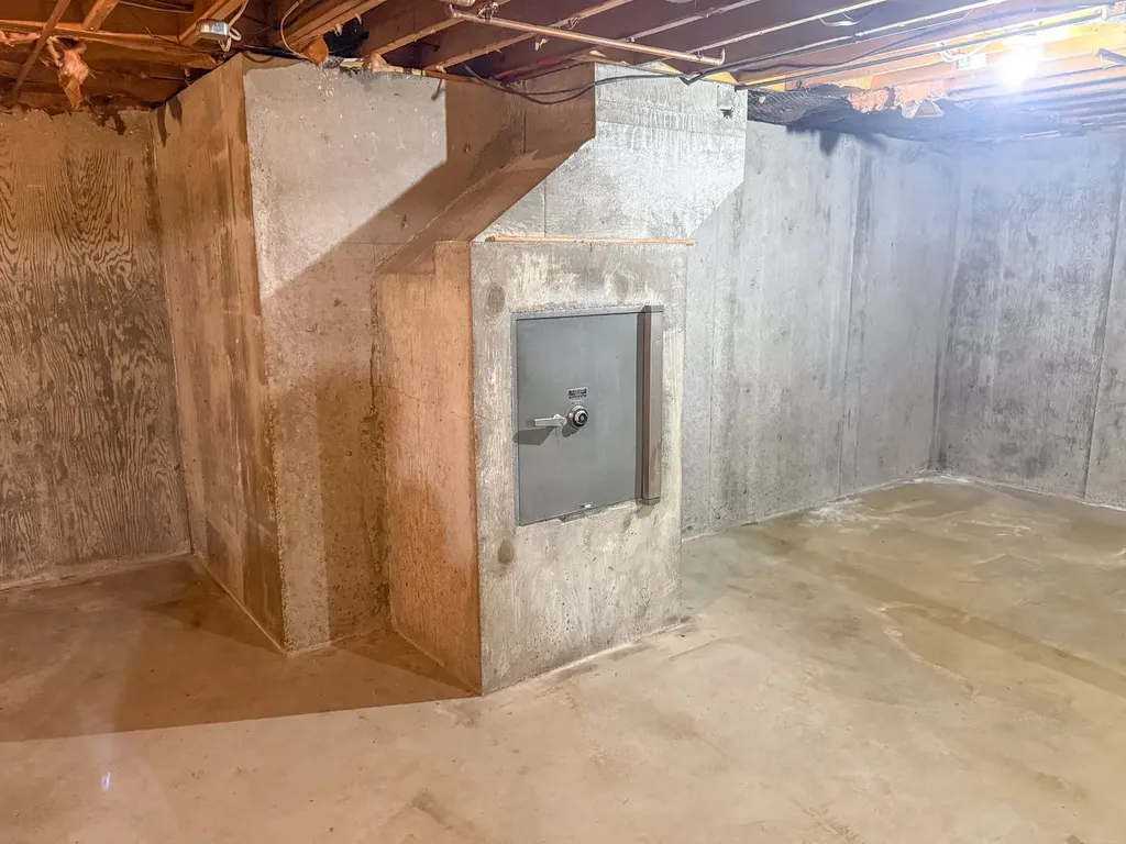 332 Route 113 Thetford VT 05043