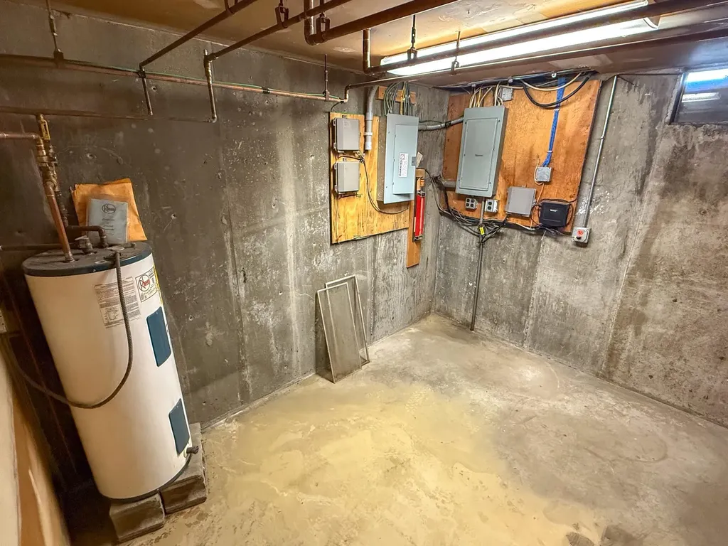 332 Route 113 Thetford VT 05043