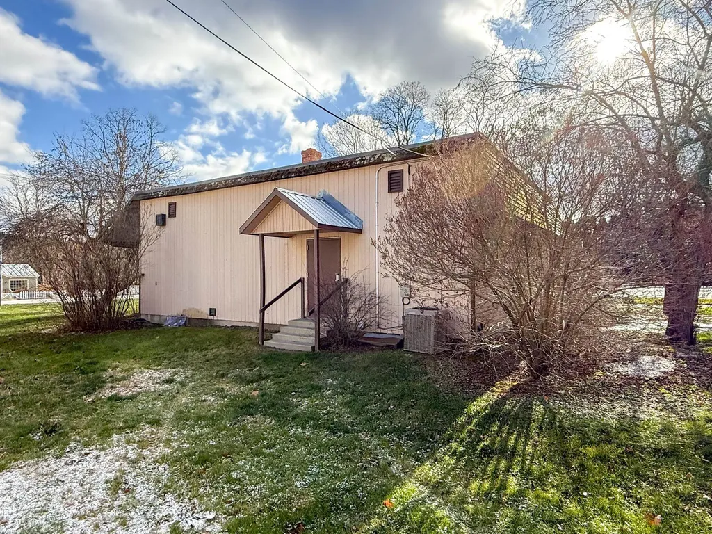 332 Route 113 Thetford VT 05043