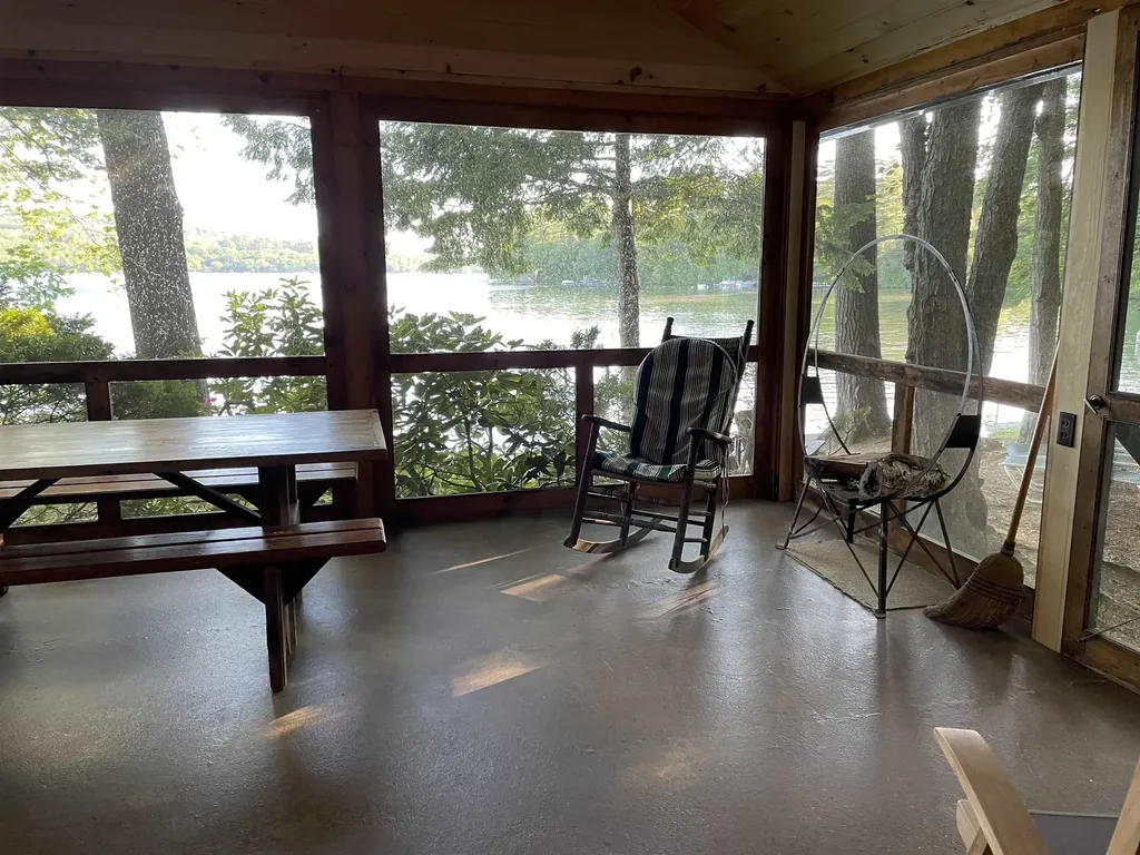 378 Route 113 Holderness NH 03245