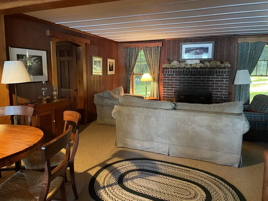 378 Route 113 Holderness NH 03245