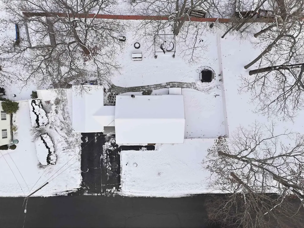 8 Crest Drive Somersworth NH 03878