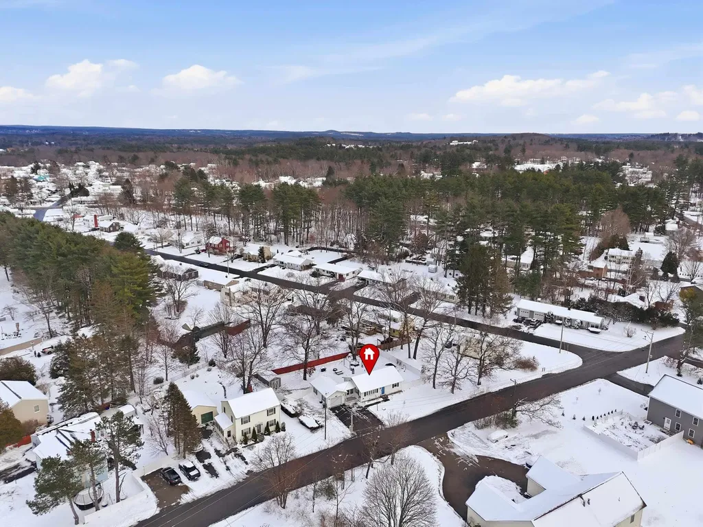 8 Crest Drive Somersworth NH 03878