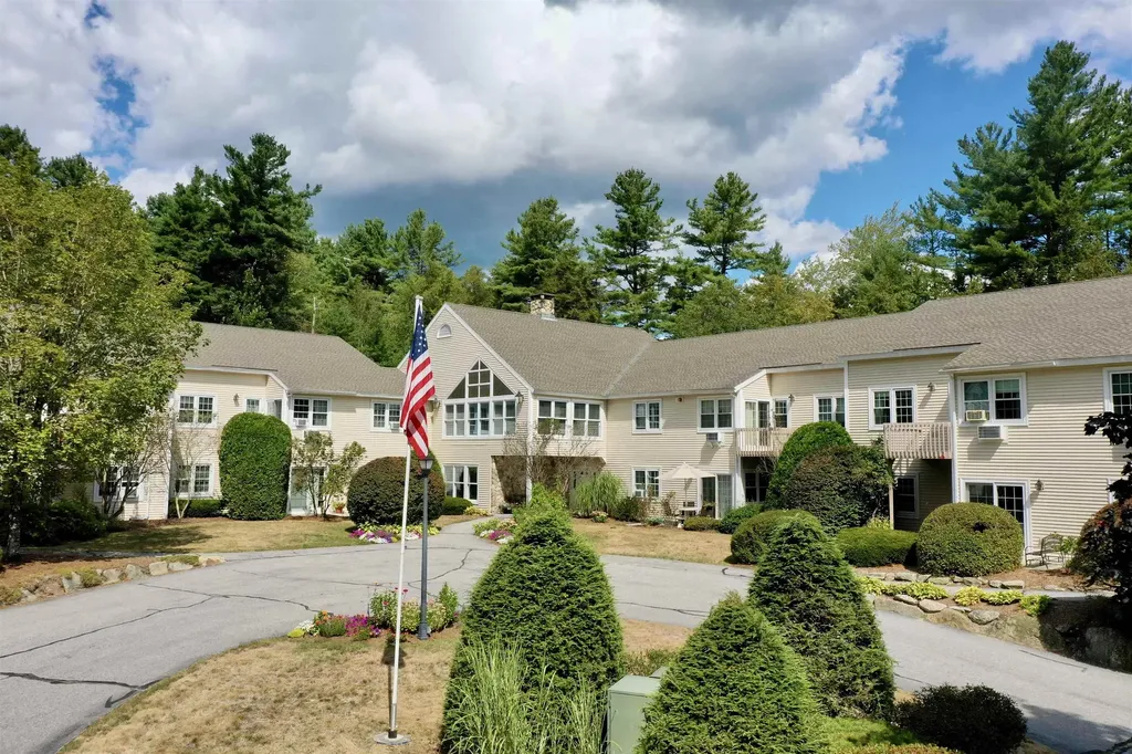 332 Parkside Road New London NH 03257