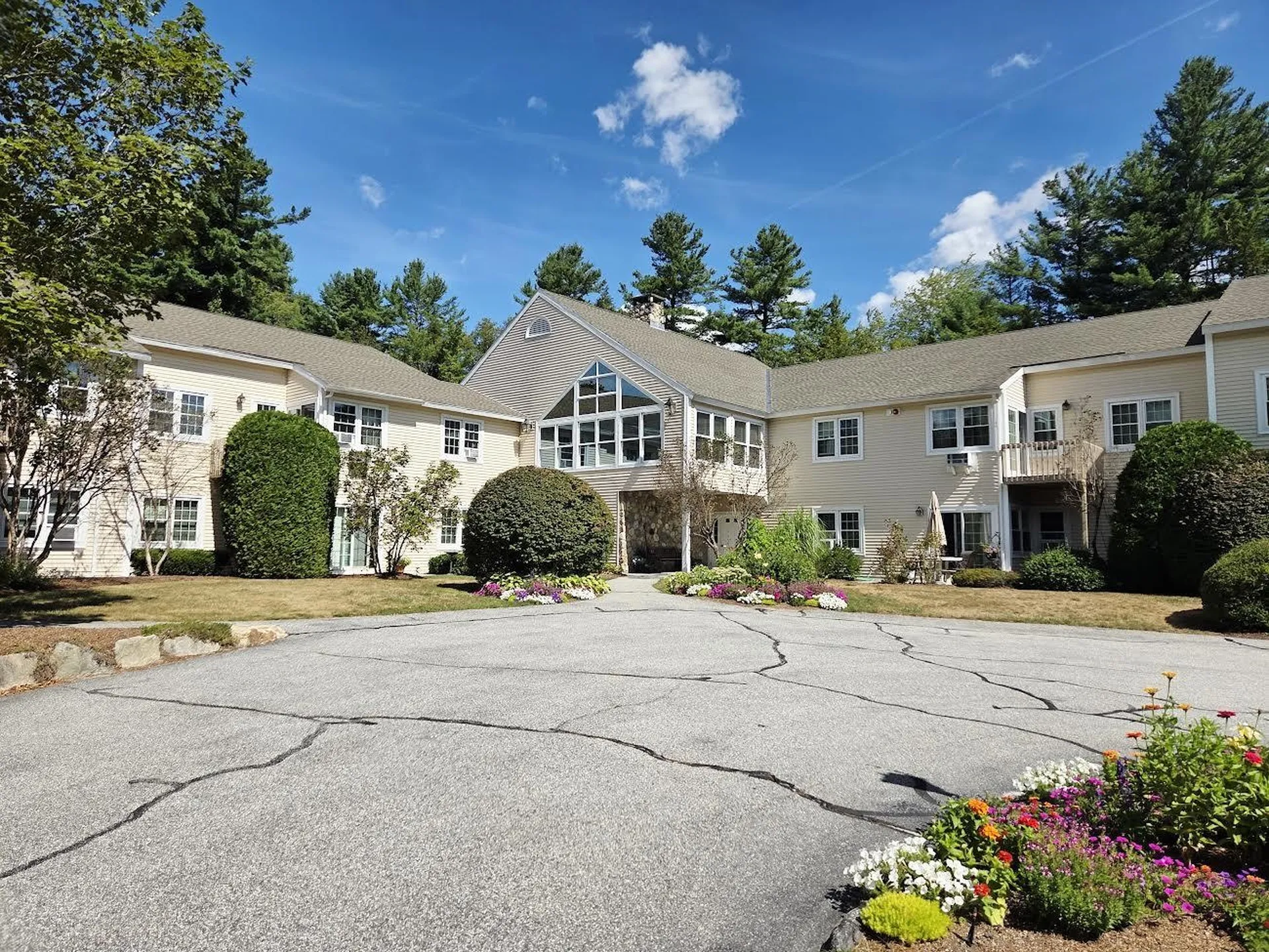 332 Parkside Road New London NH 03257