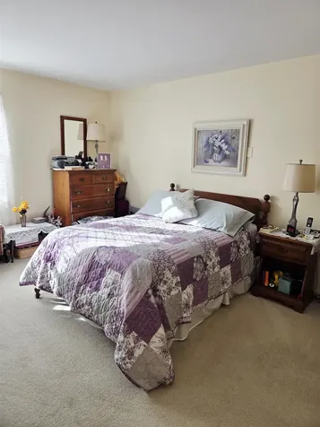 332 Parkside Road New London NH 03257