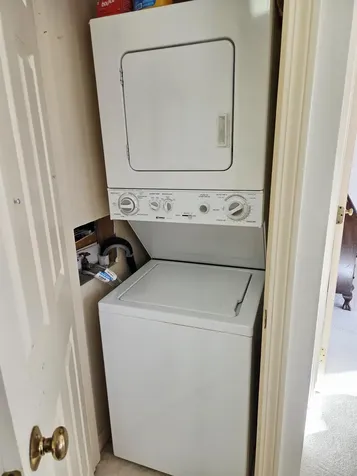 332 Parkside Road New London NH 03257