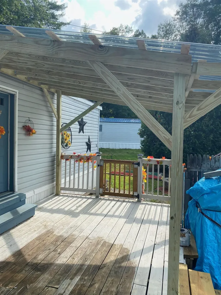 12 Wetherby Drive Winchester NH 03470