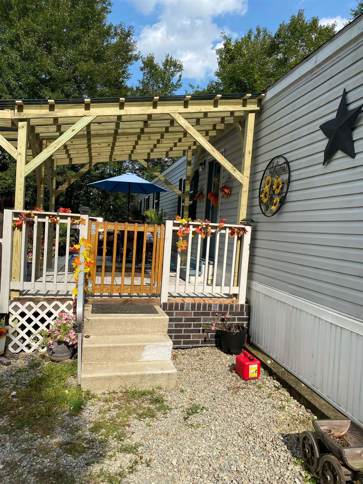 12 Wetherby Drive Winchester NH 03470