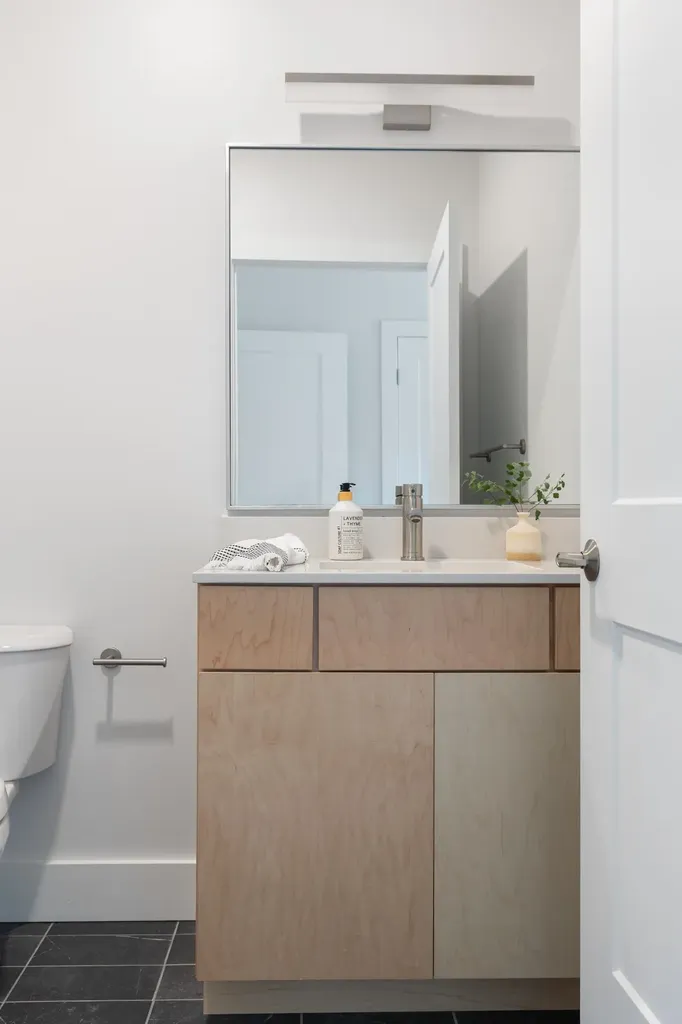 41 Adams Street Burlington VT 05401