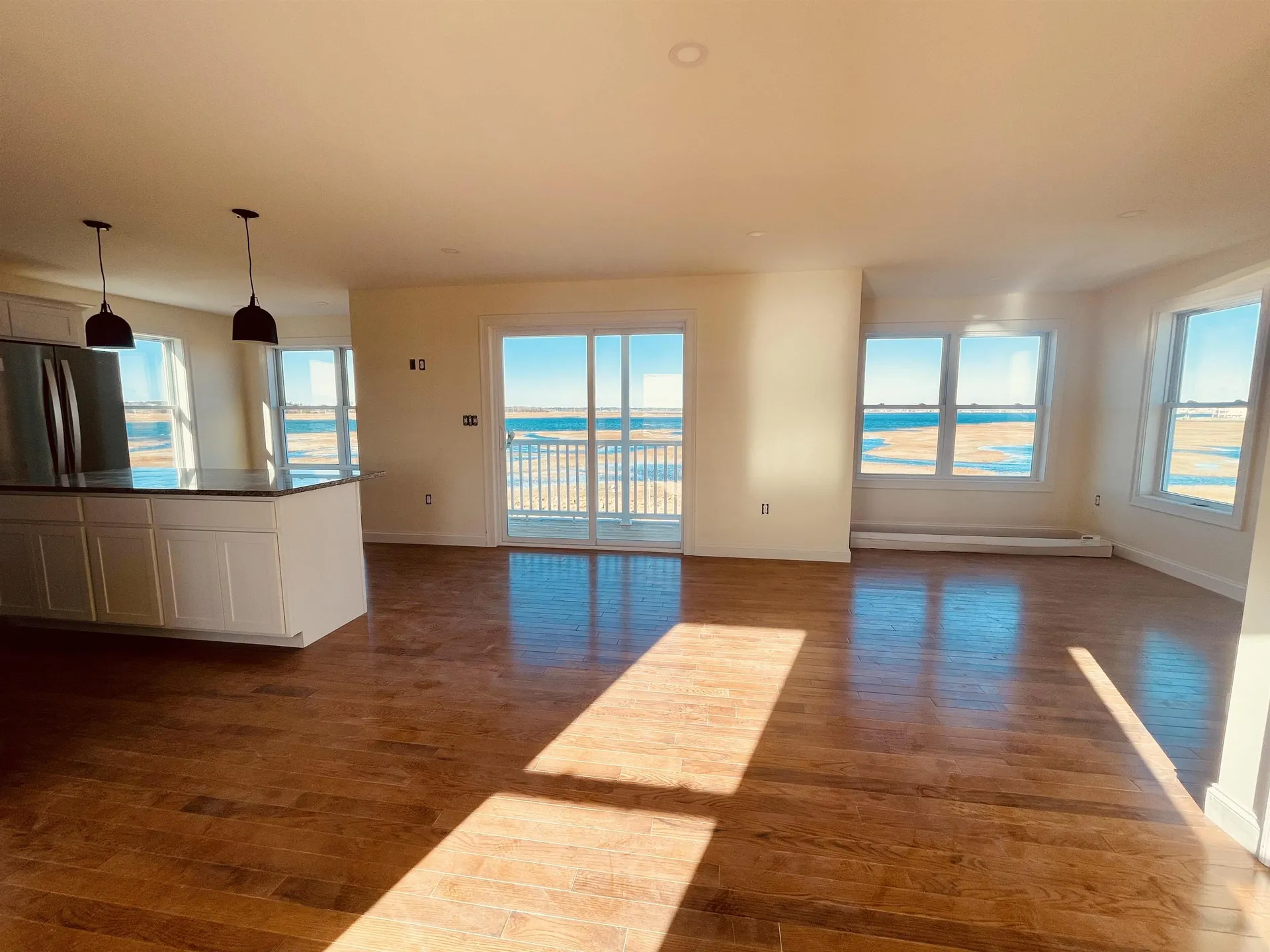 6 Cross Beach Road Seabrook NH 03874