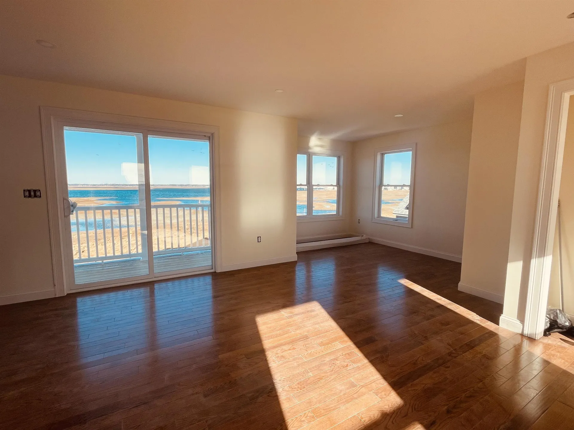 6 Cross Beach Road Seabrook NH 03874