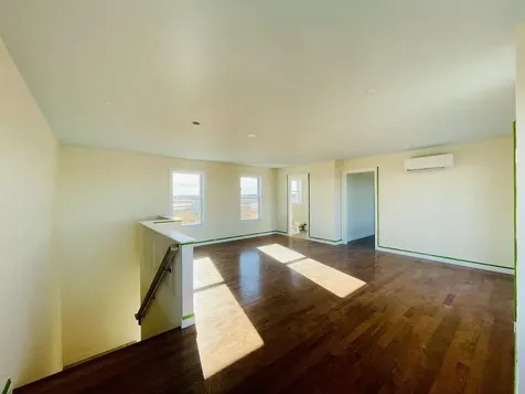 6 Cross Beach Road Seabrook NH 03874