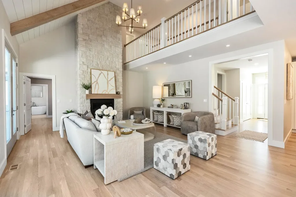 14 Overlook Circle Auburn NH 03032