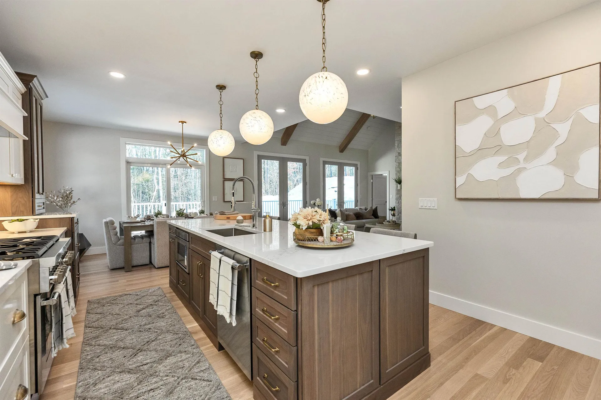 14 Overlook Circle Auburn NH 03032