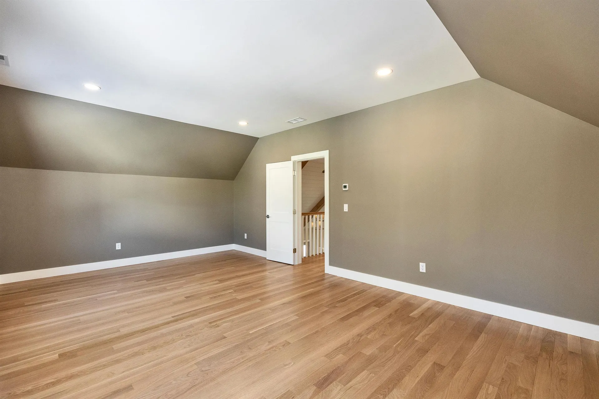 14 Overlook Circle Auburn NH 03032