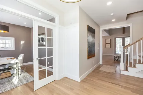 14 Overlook Circle Auburn NH 03032