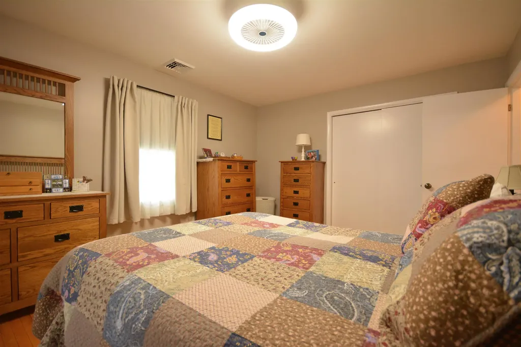 46 Perham Street Nashua NH 03064