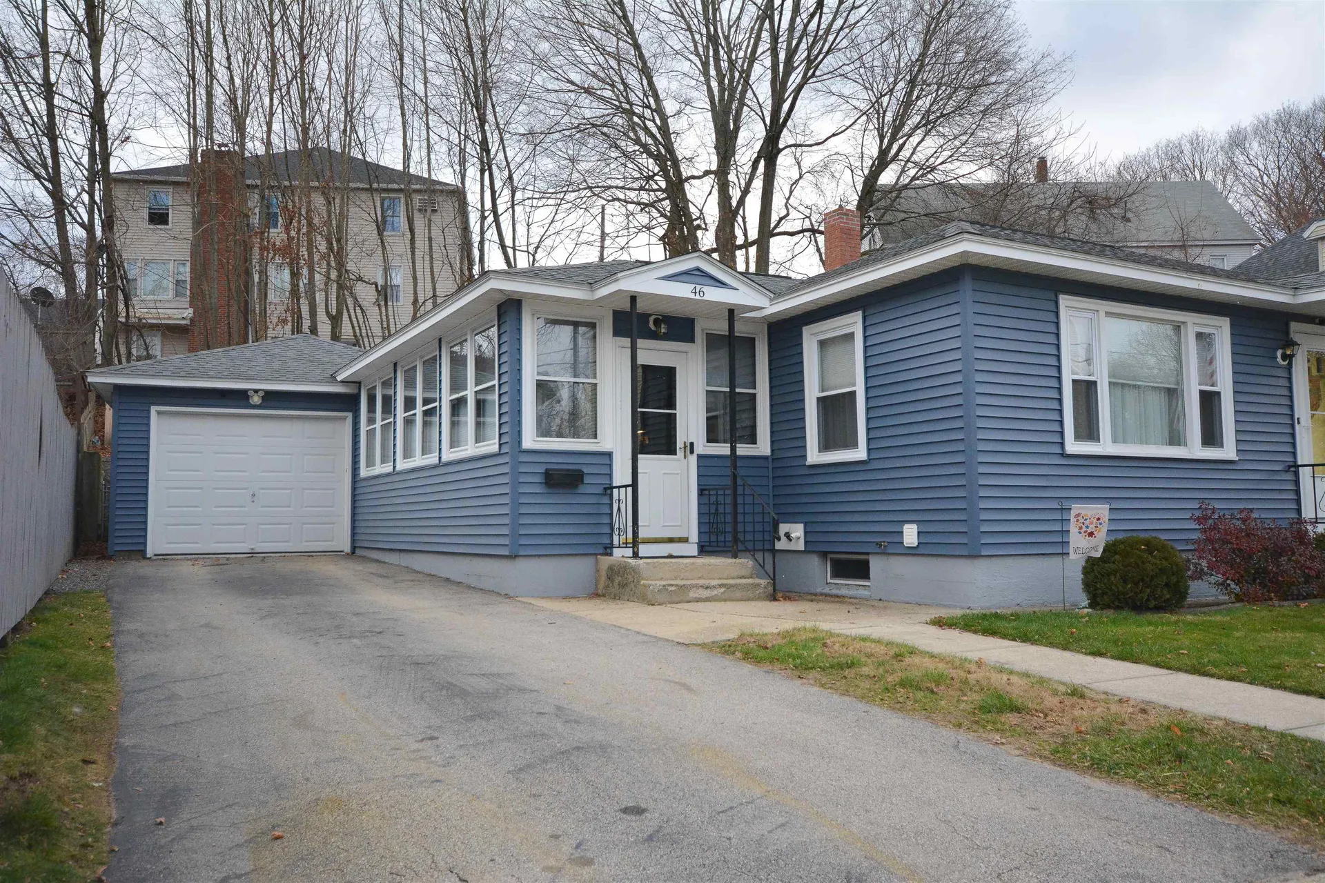 46 Perham Street Nashua NH 03064