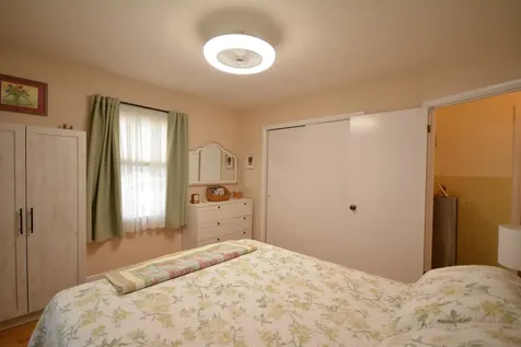 46 Perham Street Nashua NH 03064