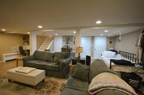 46 Perham Street Nashua NH 03064