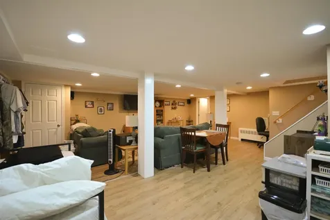 46 Perham Street Nashua NH 03064