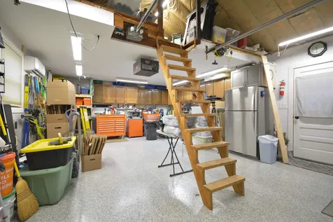 46 Perham Street Nashua NH 03064