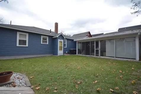 46 Perham Street Nashua NH 03064