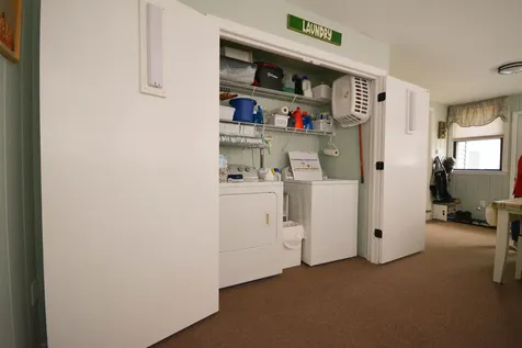 46 Perham Street Nashua NH 03064