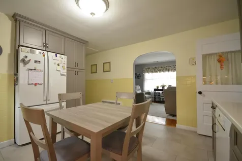 46 Perham Street Nashua NH 03064